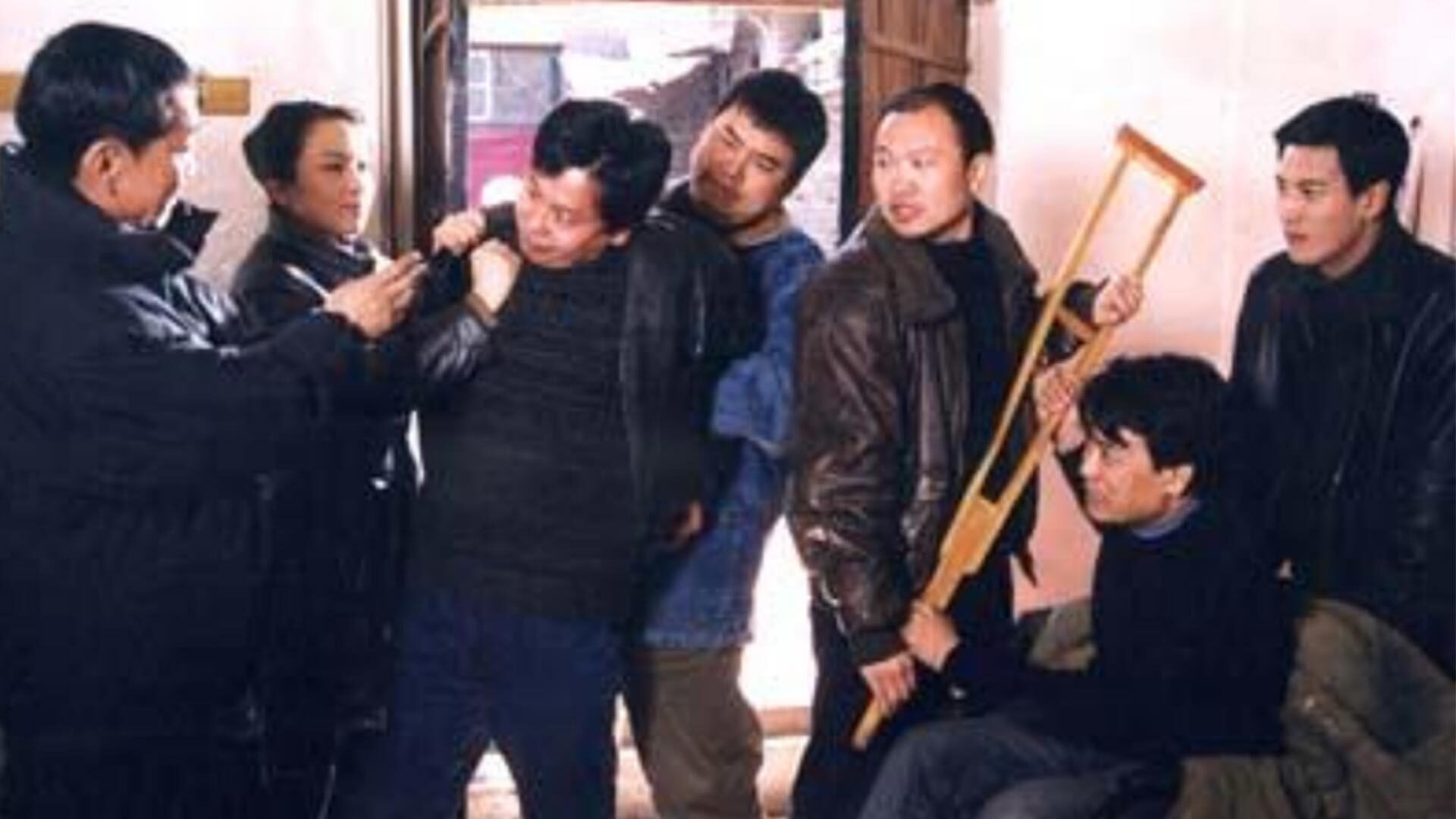 Backdrop for 水落石出