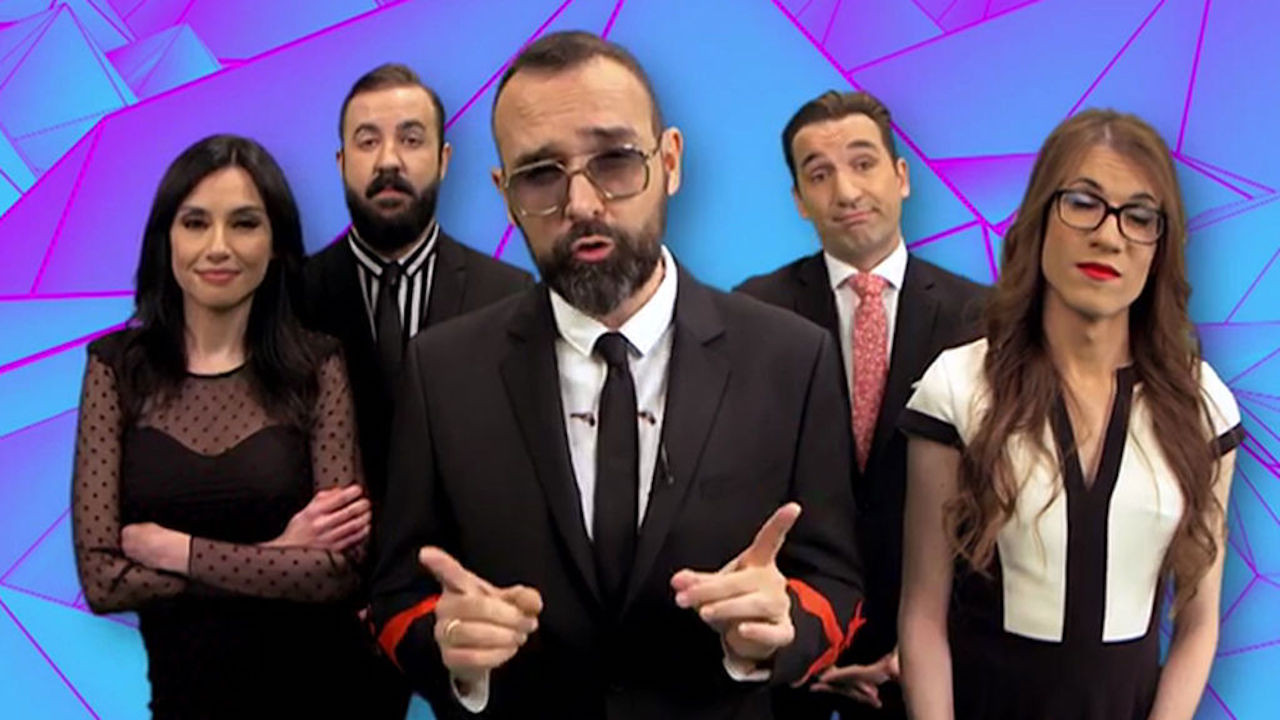 Backdrop for Todo es Mentira