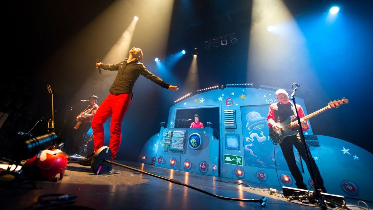 Backdrop for Aldebert : Enfantillages 2, le concert