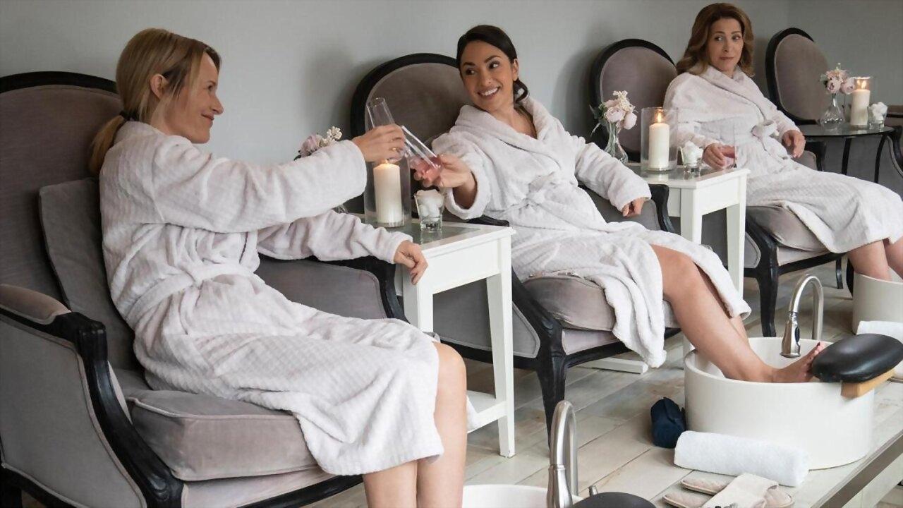 Backdrop for Deadly Mom Retreat