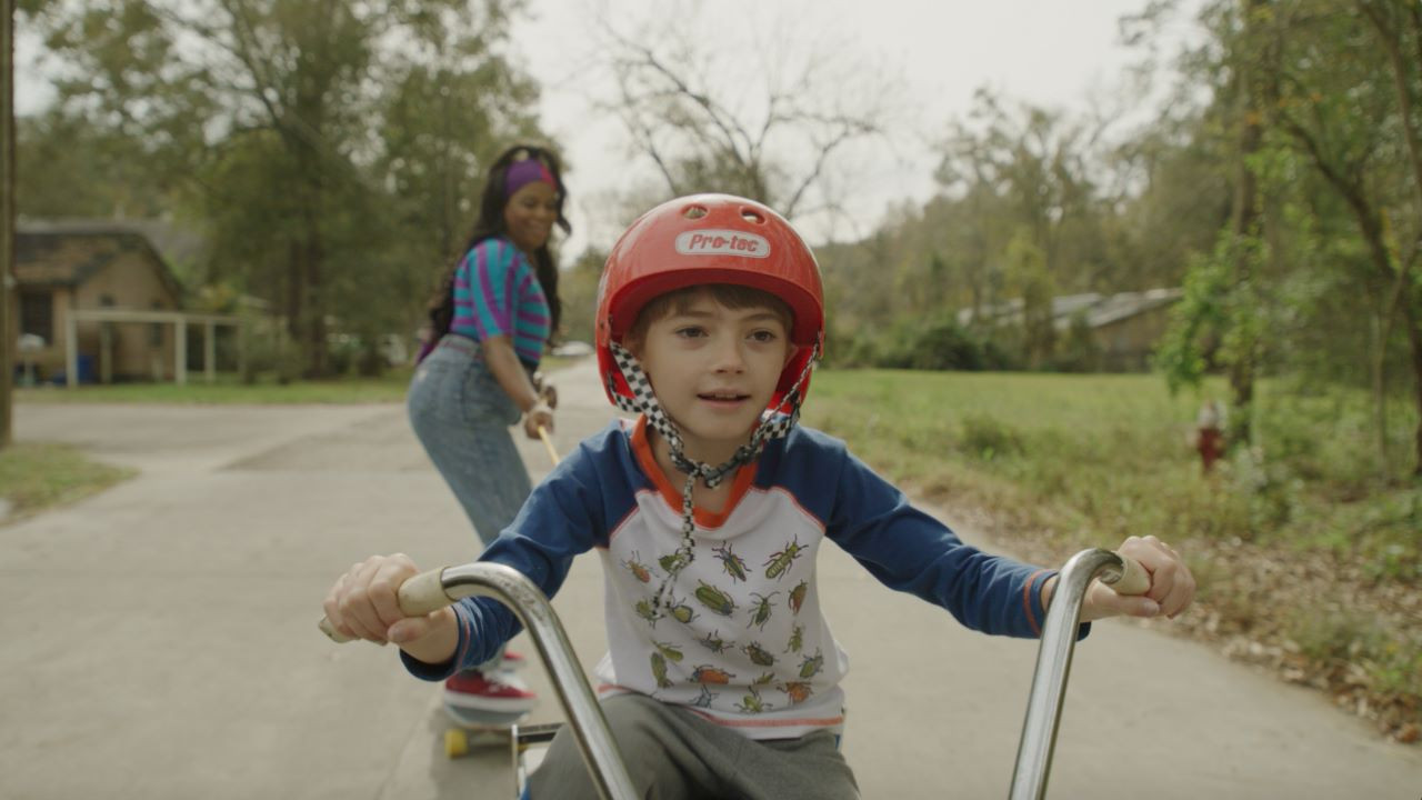 Backdrop for Gossamer Folds