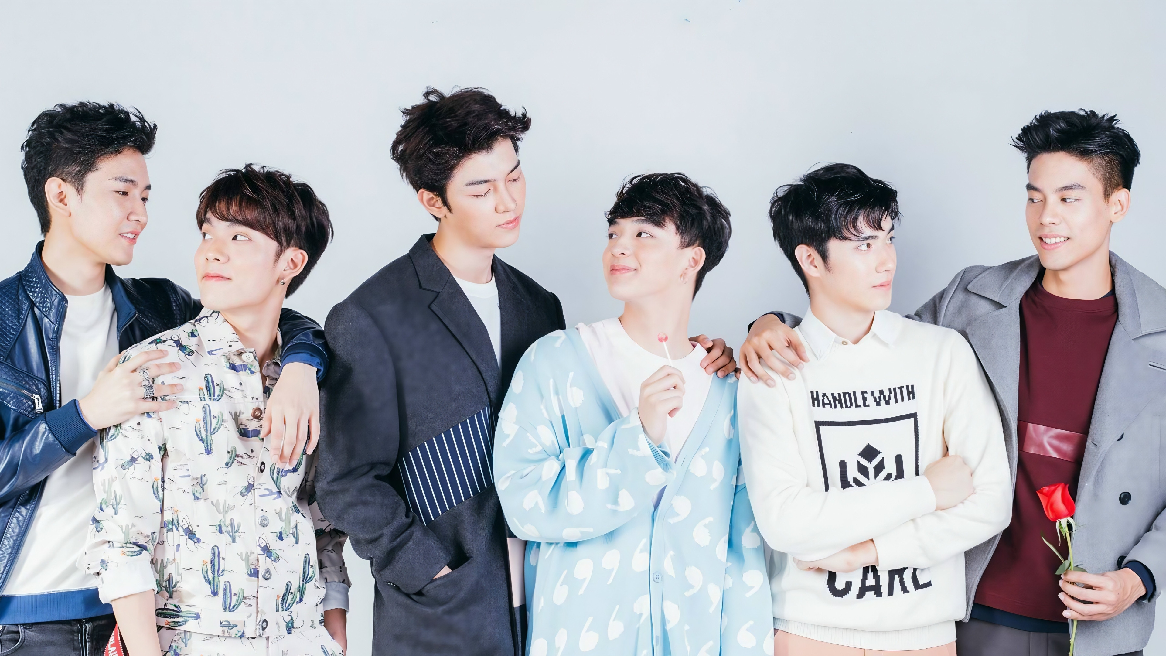 Backdrop for 2Moons: The Series