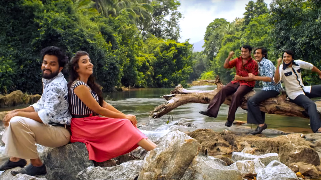 Backdrop for Theneechayum Peerankippadayum