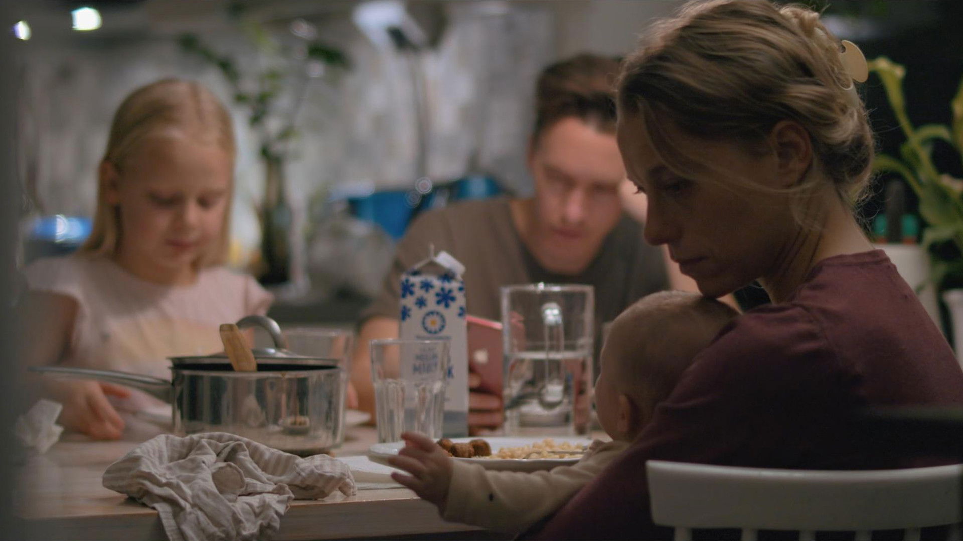 Backdrop for Lykke Post Partum