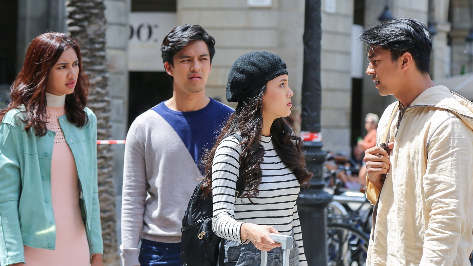 Backdrop for Turn Right Barcelona