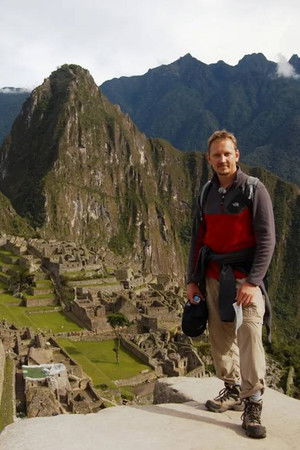 Poster for Brave Ones in South America