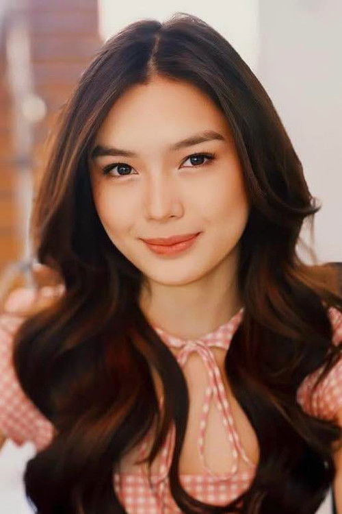 Photo of Francine Diaz