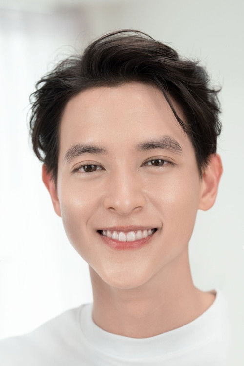Photo of Jirayu Tangsrisuk