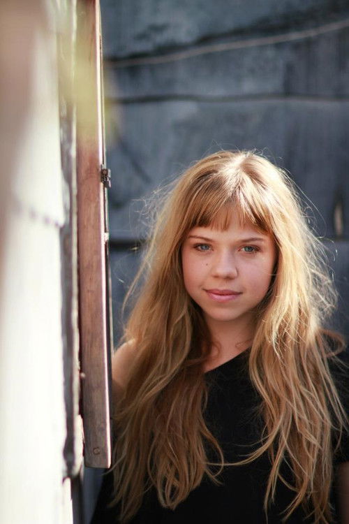 Photo of Vivien Endicott Douglas