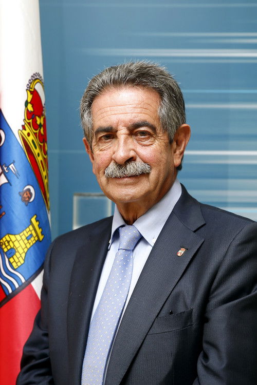 Photo of Miguel Ángel Revilla