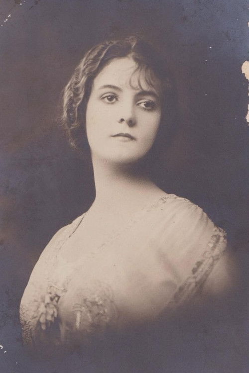 Photo of Suzanne Grandais