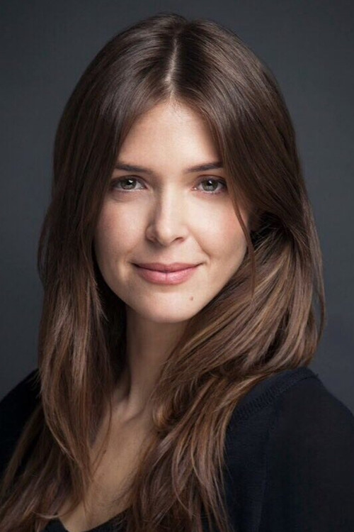 Photo of Zeynep Özder