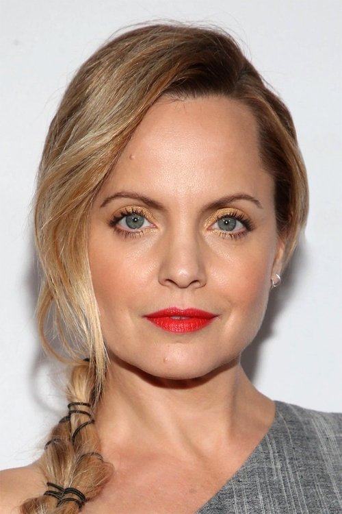 Photo of Mena Suvari