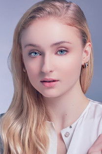 Photo of Sophie Turner