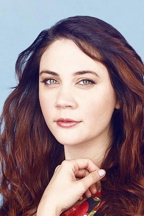 Photo of Shari Sebbens