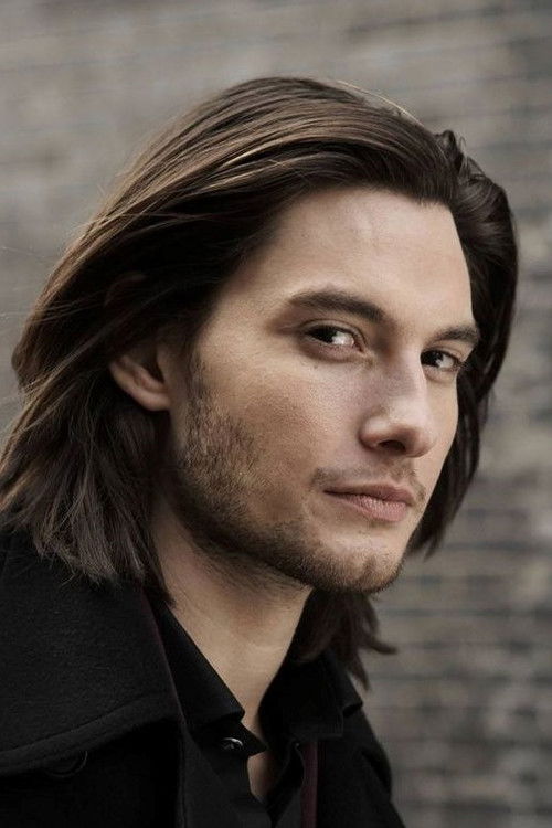 Photo of Ben Barnes