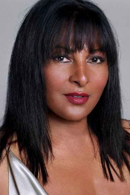 Photo of Pam Grier