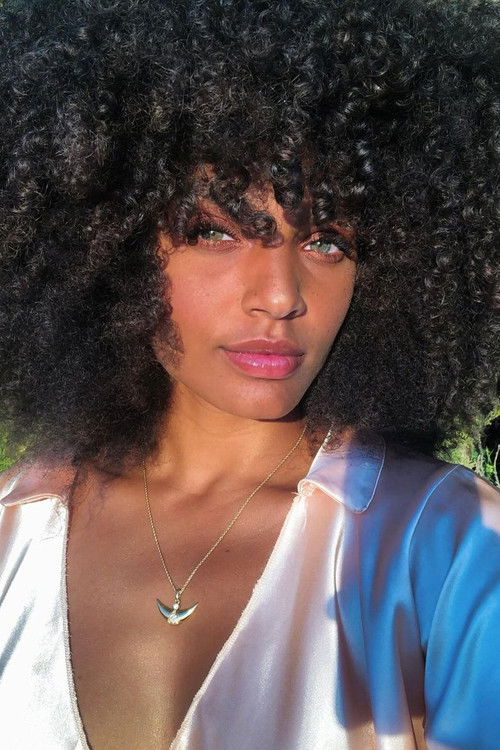 Photo of Alicia Aylies