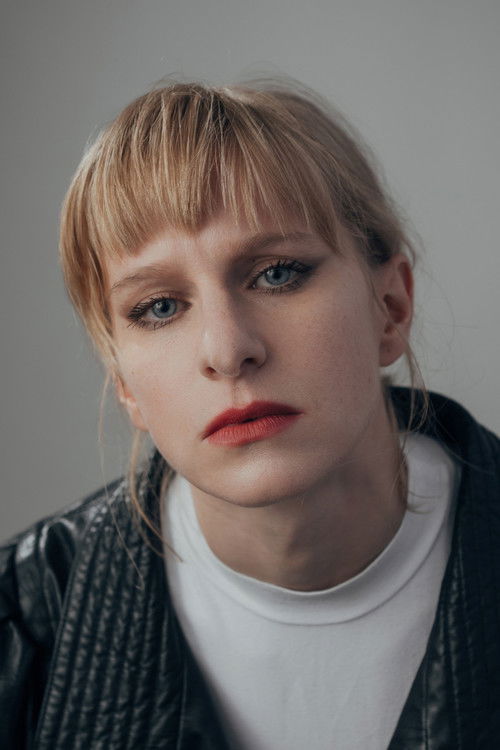 Photo of Claudia Artner