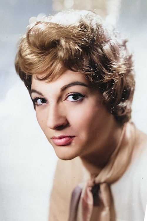 Photo of Ayfer Feray