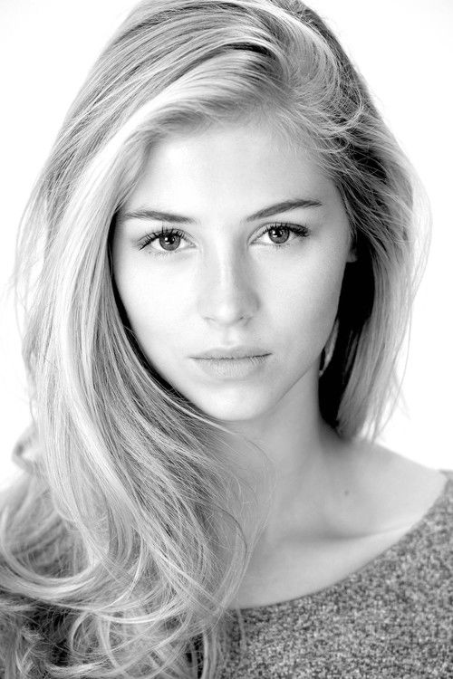 Photo of Hermione Corfield
