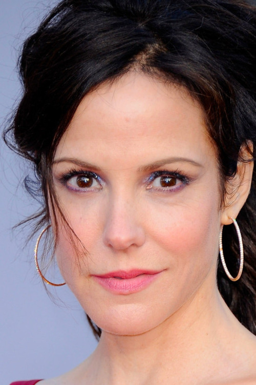 Photo of Mary-Louise Parker
