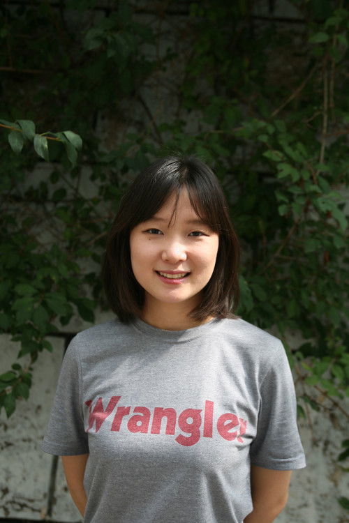 Photo of Jeong Ga-young