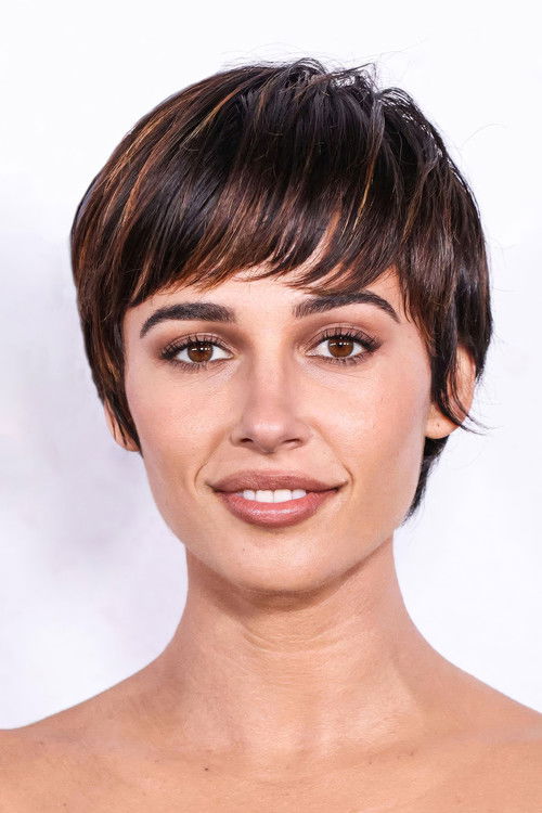 Photo of Naomi Scott
