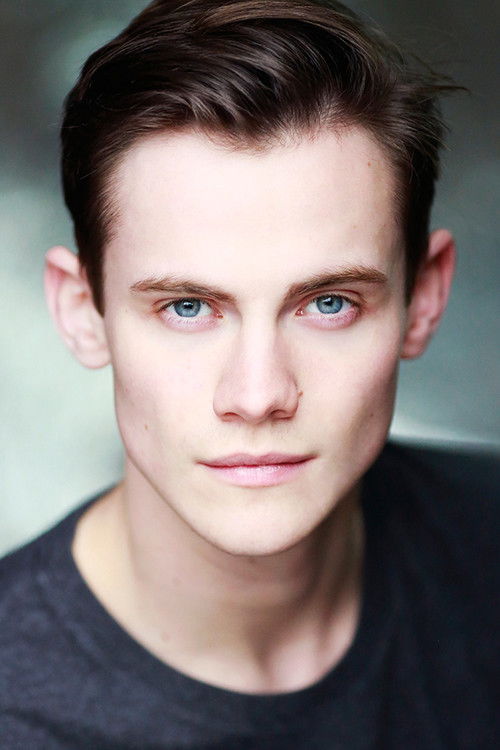 Photo of Cassian Bilton