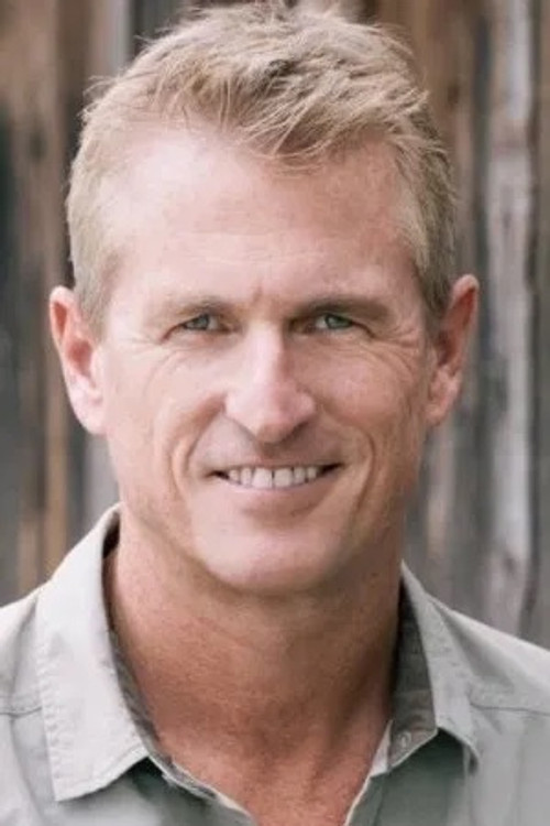 Photo of Hunter Ellis