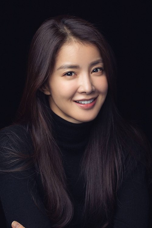 Photo of Lee Si-young