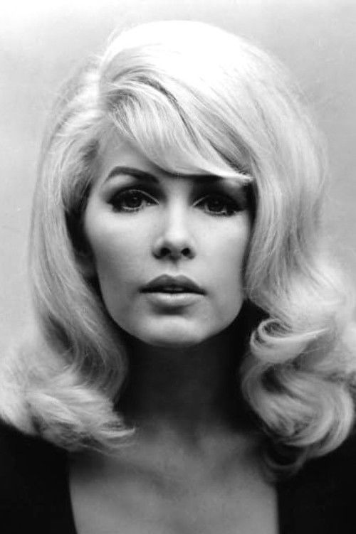 Photo of Stella Stevens