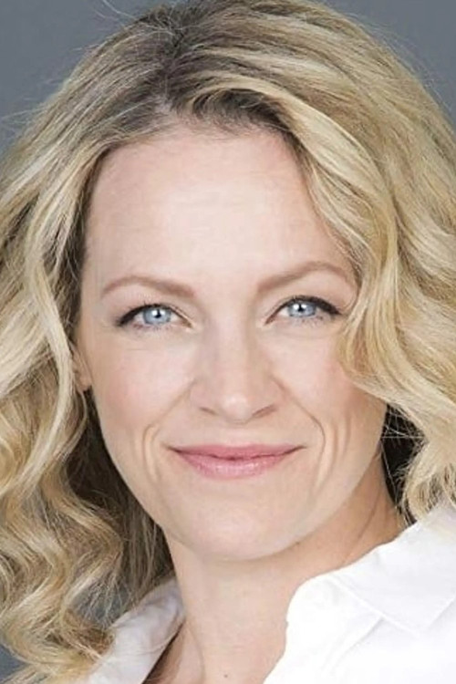 Photo of Stephanie Moore