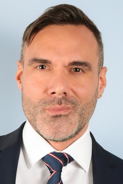 Photo of Manuel Skye