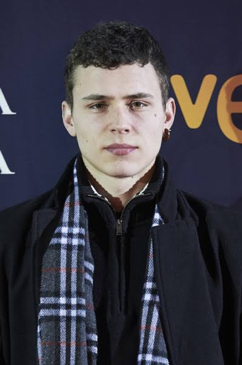 Photo of Arón Piper