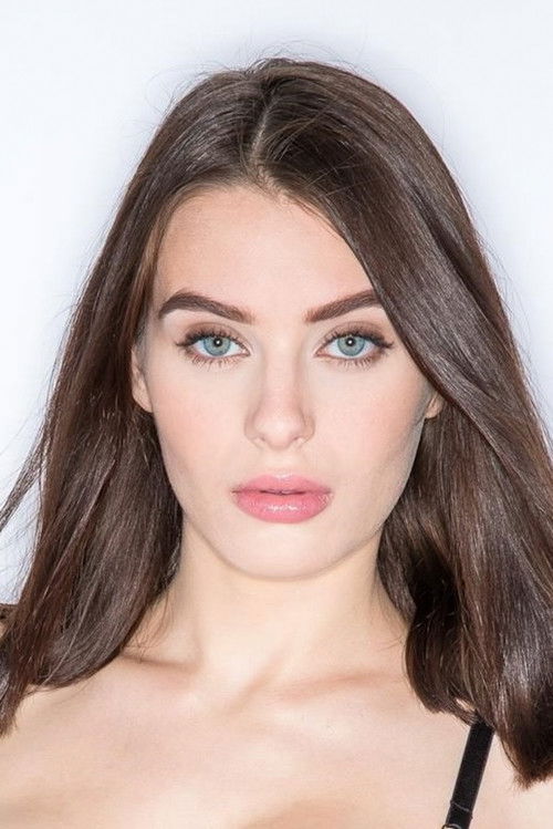Photo of Lana Rhoades