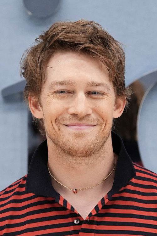 Photo of Joe Alwyn