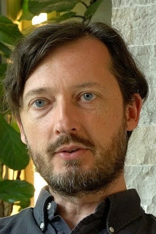 Photo of Dustin Guy Defa