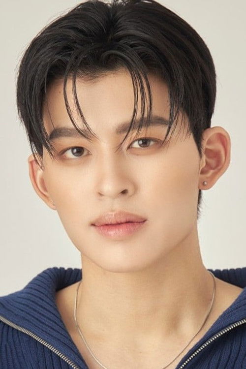 Photo of Naravit Lertratkosum