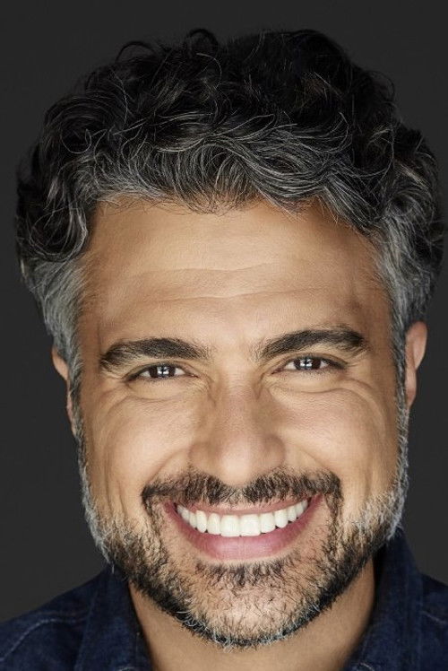 Photo of Jaime Camil