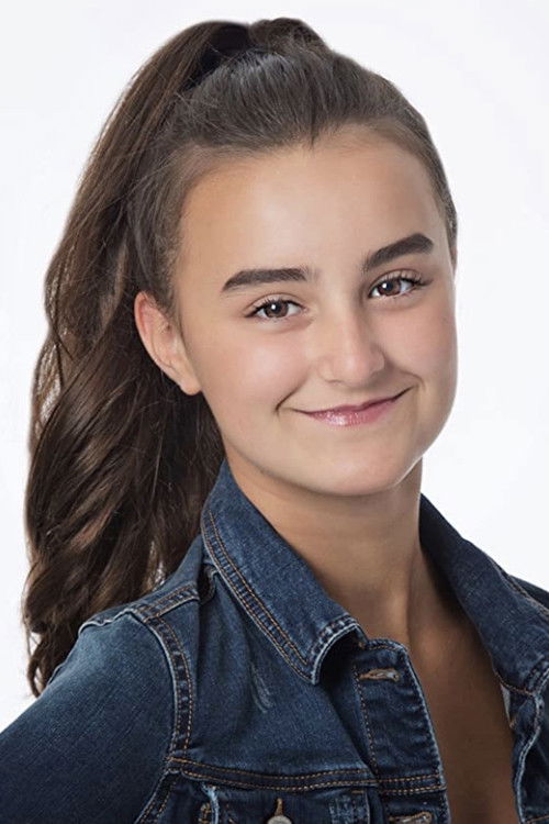 Photo of Lily Peterson