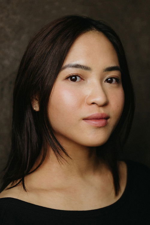 Photo of Molly Harris