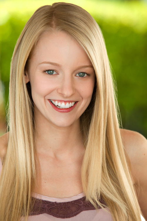 Photo of Kelly Washington