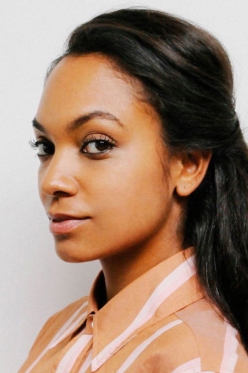 Photo of Lyndie Greenwood