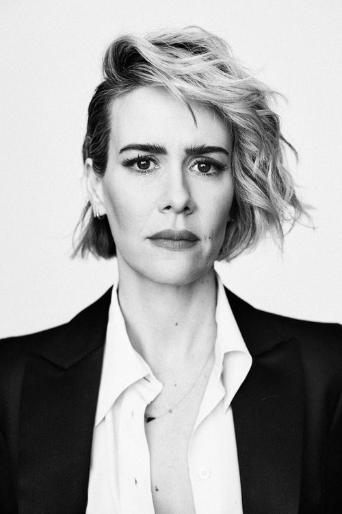 Photo of Sarah Paulson