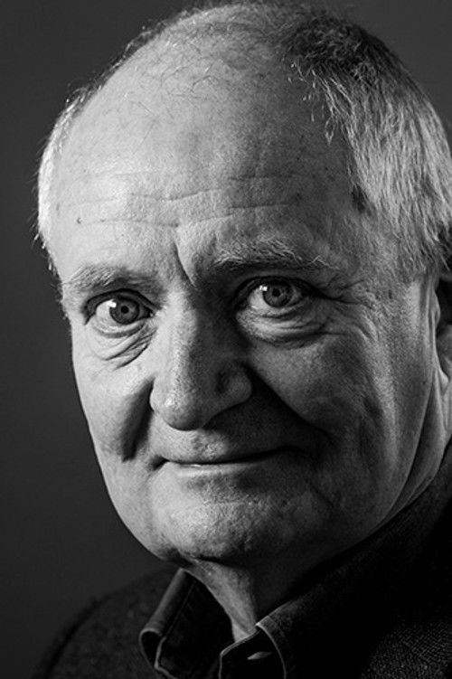 Photo of Jim Broadbent