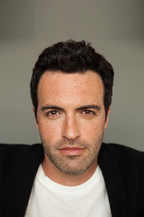 Photo of Reid Scott