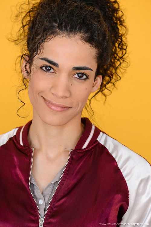 Photo of Lauren Neal