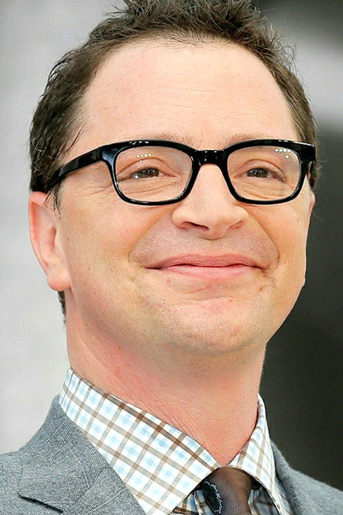 Photo of Joshua Malina