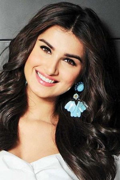 Photo of Tara Sutaria